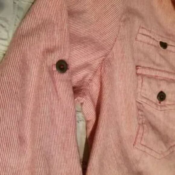 BCBGIRLS red and white striped half button down collared blouse size XS - Picture 4 of 7